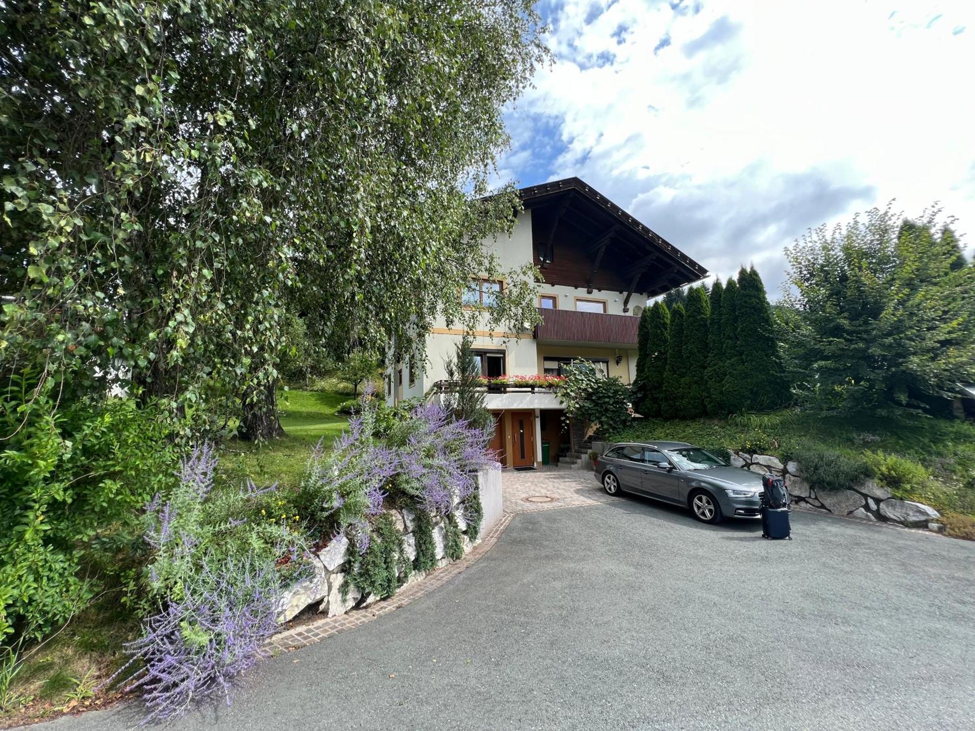 Apartment Hildegard Jenig ภายนอก รูปภาพ